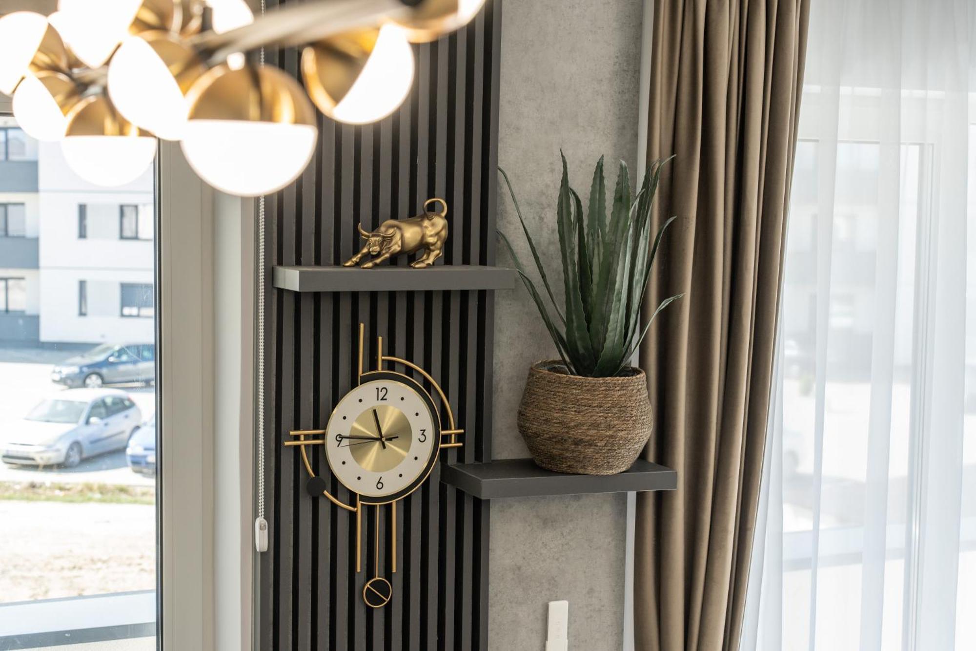 Fashion Stay-Valentino Apartment - By Openhouse Giroc エクステリア 写真